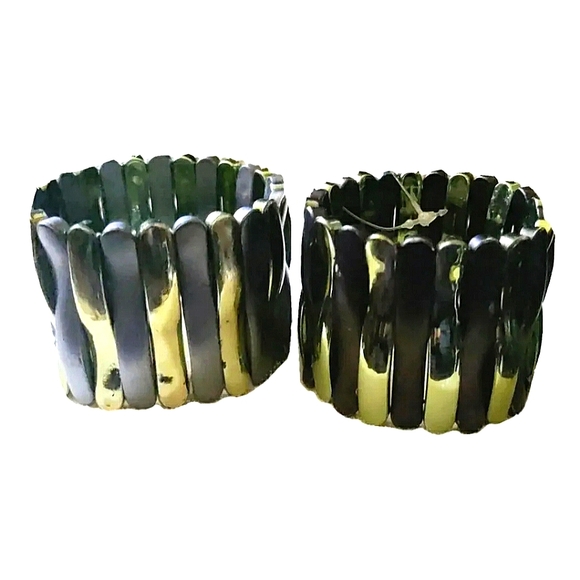NEW! Lot of 2 Fashion Bracelets. Tree Bark Design. Charcoal & Metallic Lime. - Picture 1 of 11